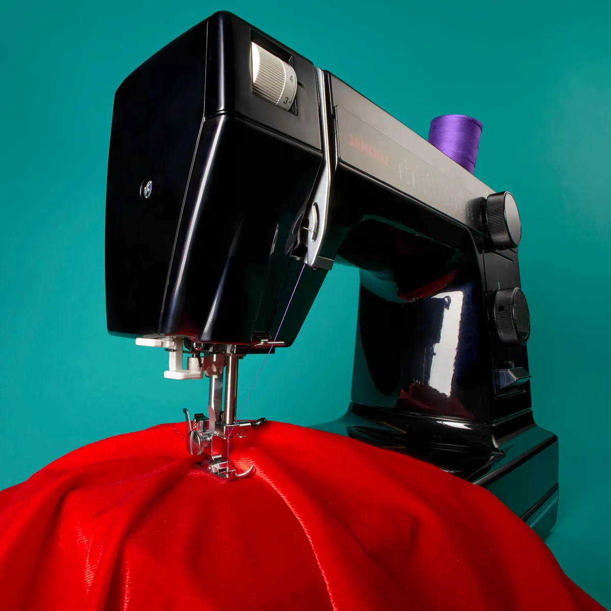 Best sewing and embroidery machine for beginners